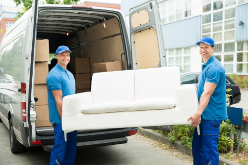 Van moving service in Sidcup